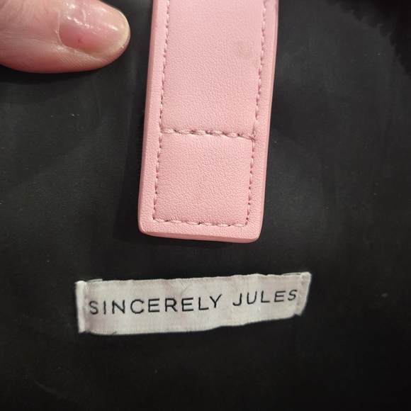 Sincerely Jules Cherry Puffer Quilted Tote Zip Top. - Picture 7 of 7